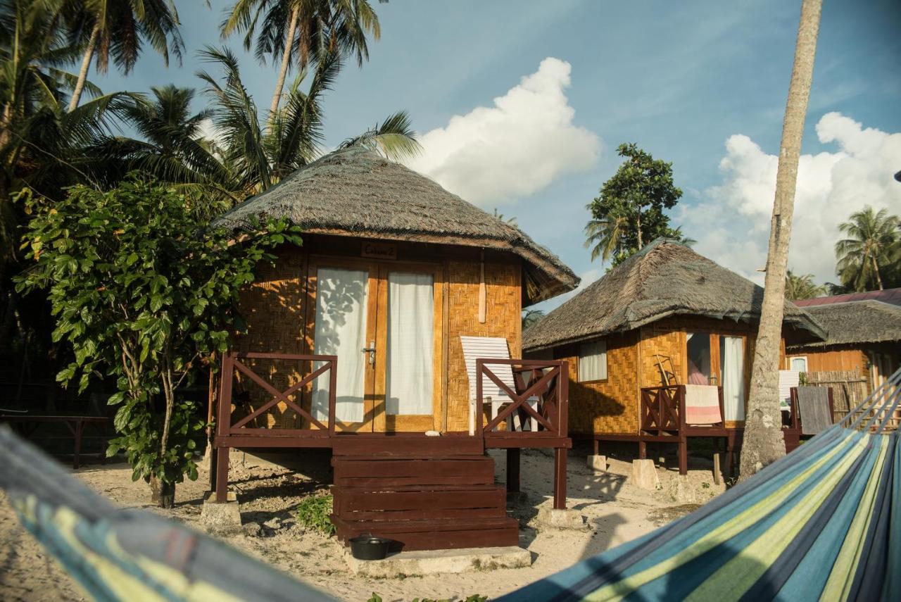 Simeulue Surflodges Lasikin 外观 照片