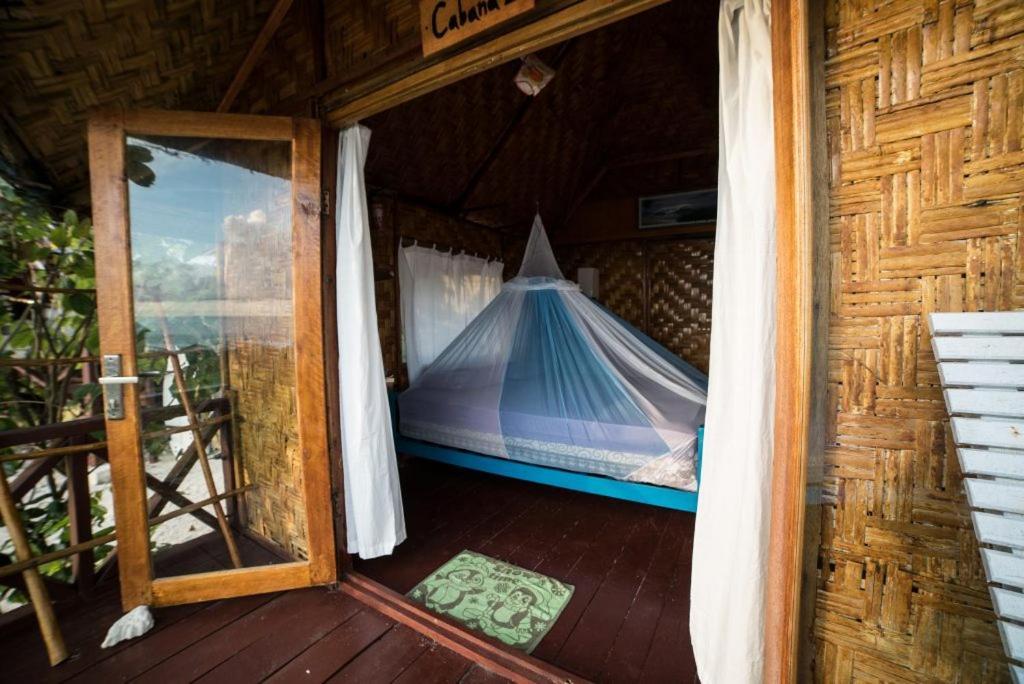 Simeulue Surflodges Lasikin 外观 照片